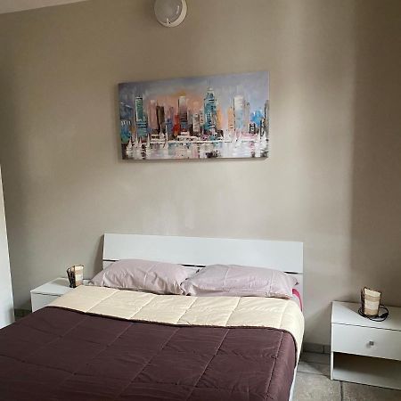 Tito'S Apartment Кунео Екстер'єр фото