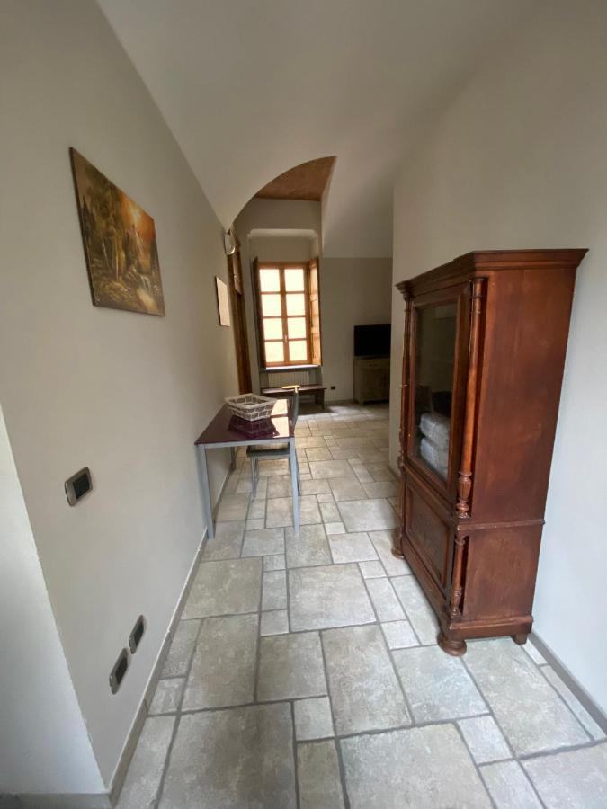 Tito'S Apartment Кунео Екстер'єр фото